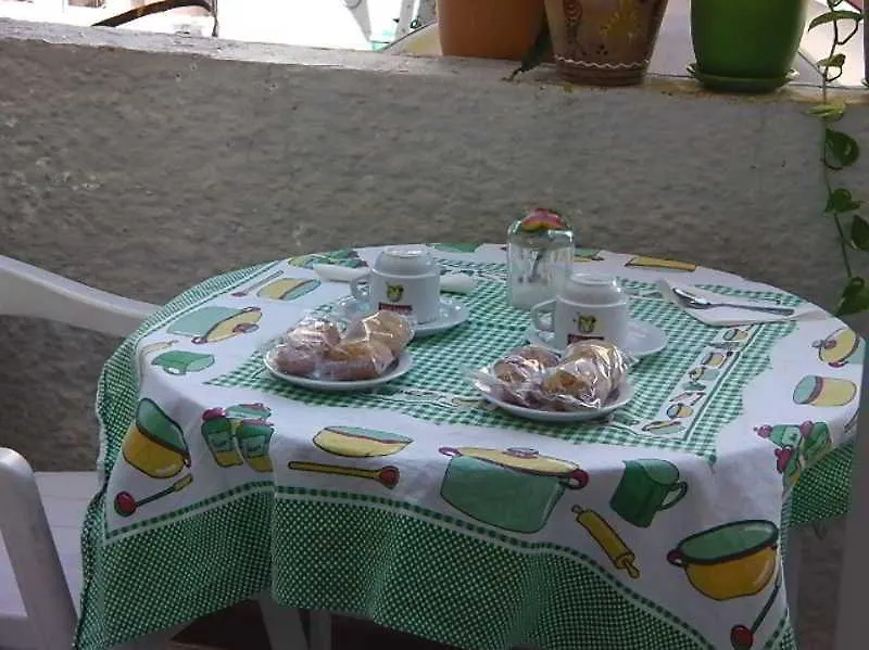 Guest house Pension Dona Lola